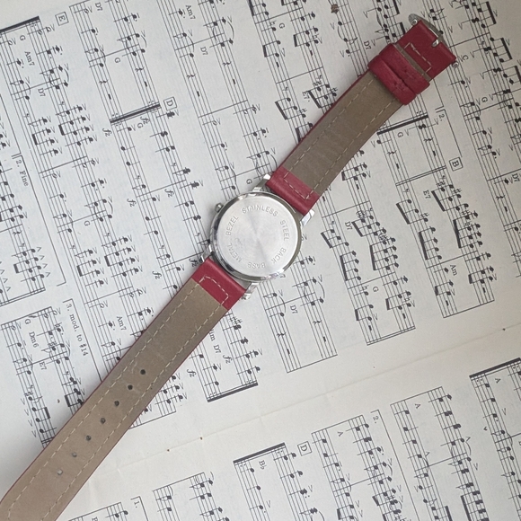 Christmas Red and Green Snowman Watch - Picture 7 of 9